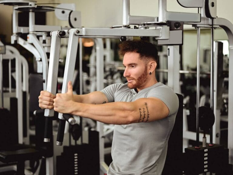 ćwiczenia na mięśnie klatki piersiowej